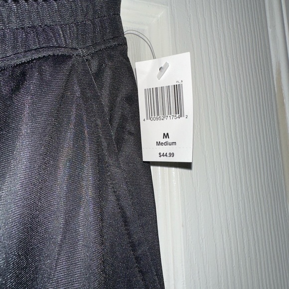 NWT Walt Disney World sweatpants size m - Picture 5 of 11